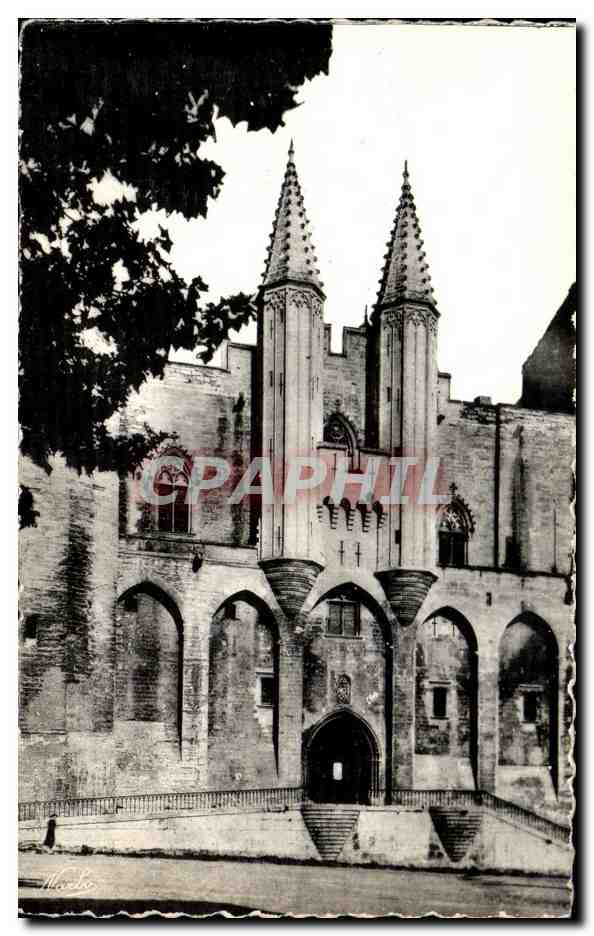 CPSM Avignon Facade du Palais des Papes Entree Principale