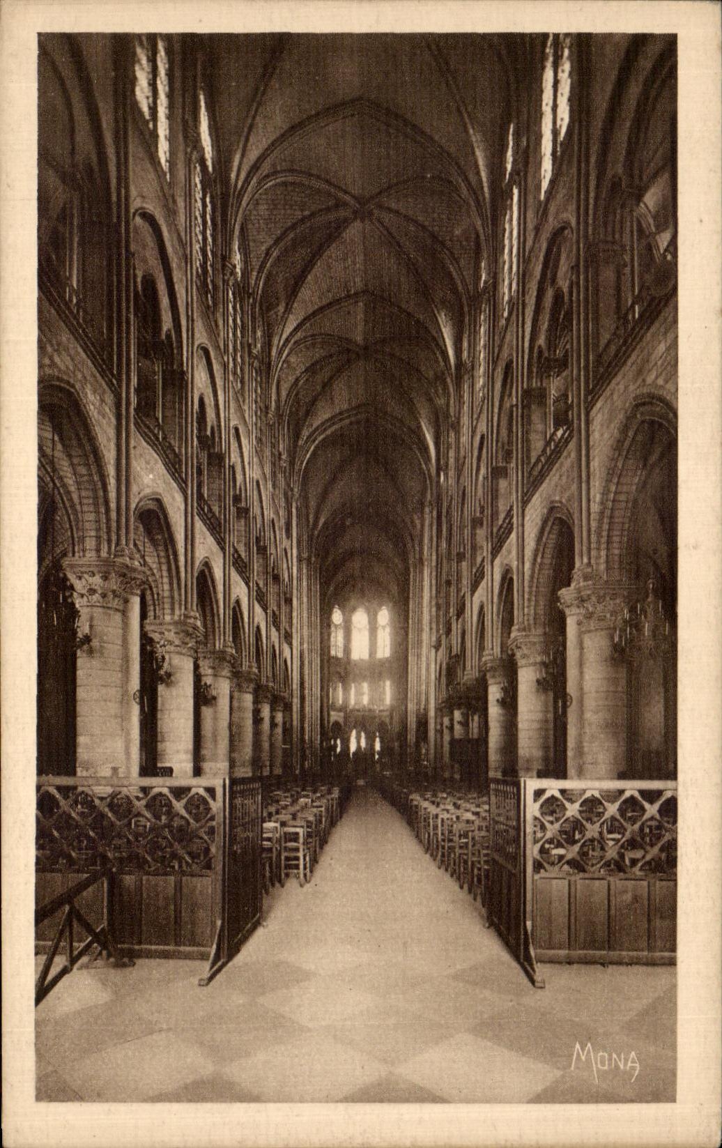 CPA Les Petits Tableaux De Paris Notre Dame La nef centrale Norte Dame The interiro Norte Dame Das Mittellschiff