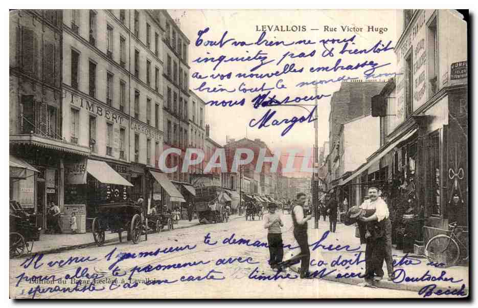 CPA Levallois Rue Victor Hugo