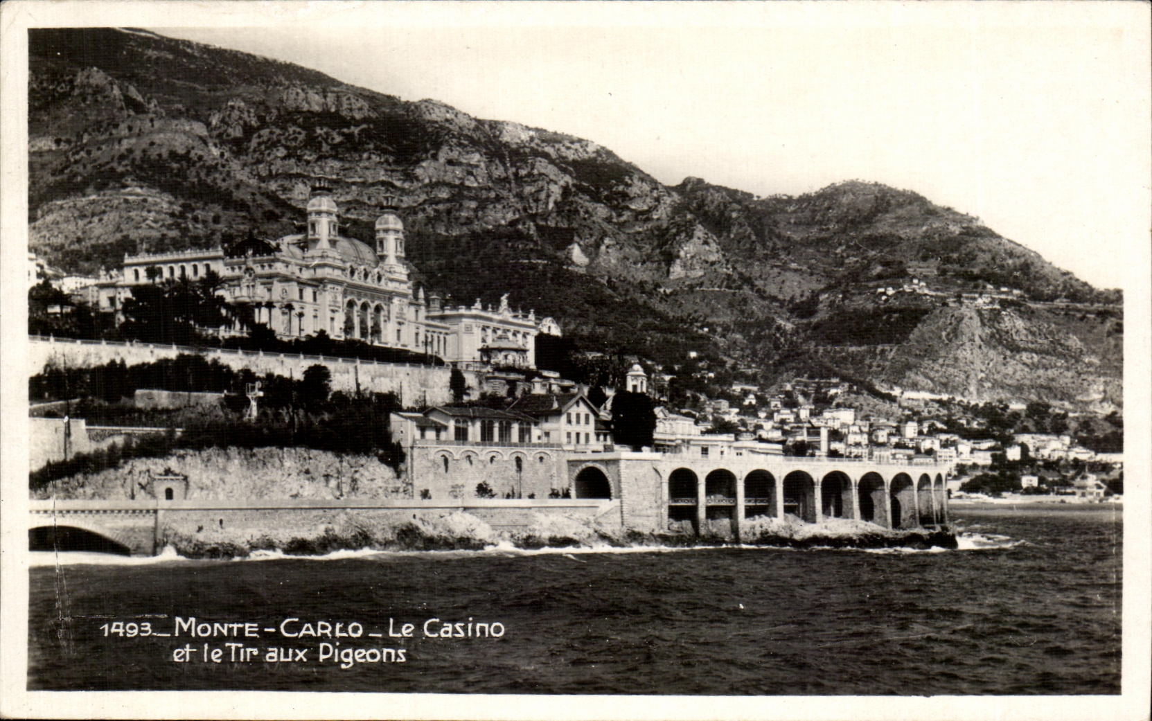 CPA Monte Carlo le Casino et le Tir aux Digeons