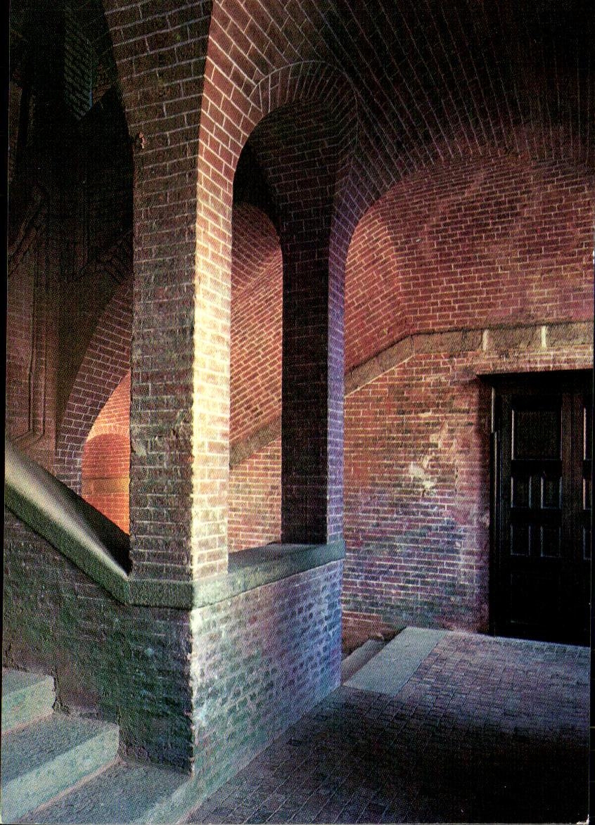 CPSM Carrouges Le Chateau L Escalier d Honneur 