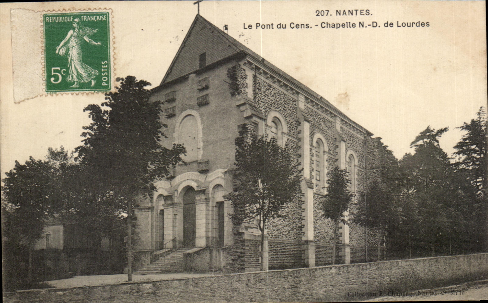 CPA Nantes Le Pont du Cens Chapelle N D de Lourdes