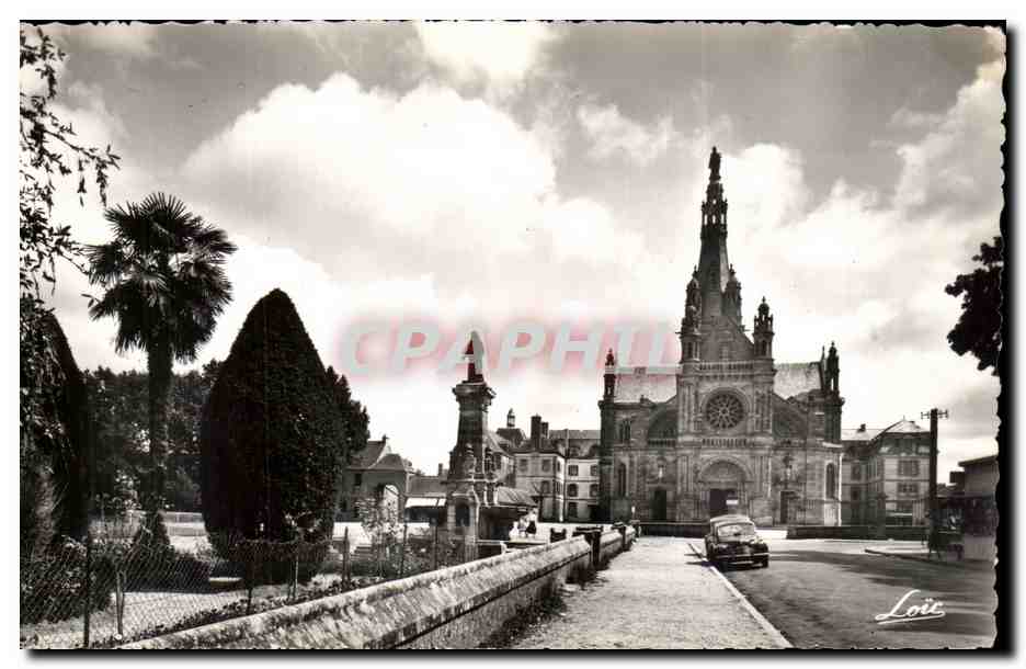 CPSM Sainte Anne d Auray Basilique Et Fontaine