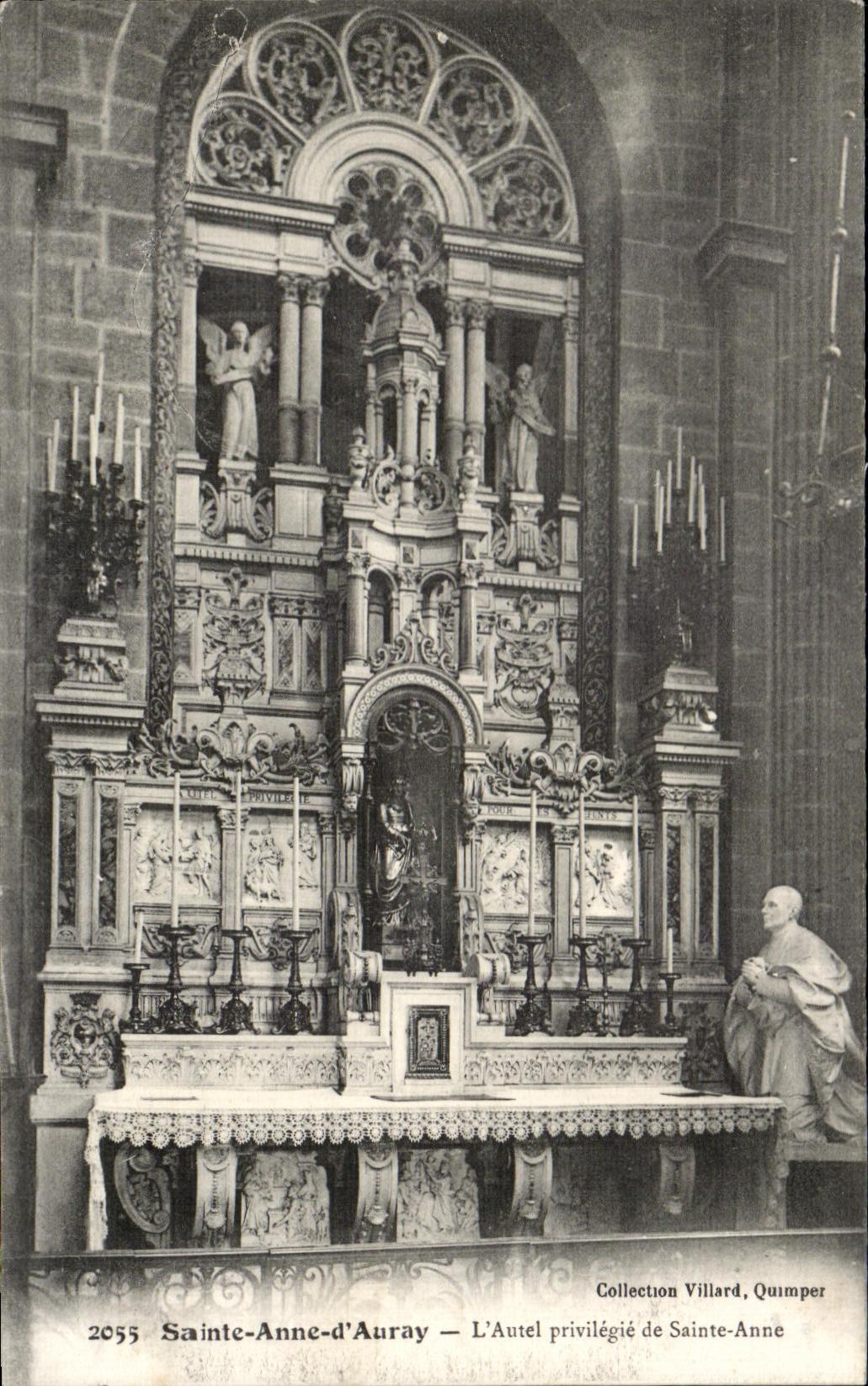 CPA Sainte Anne d Auray L Autel privilegie de Sainte Anne