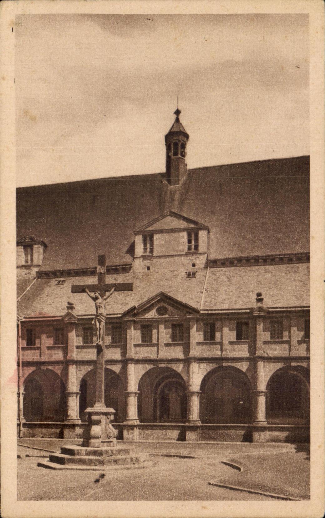 CPA Sainte Anne D Auray Le Cloitre