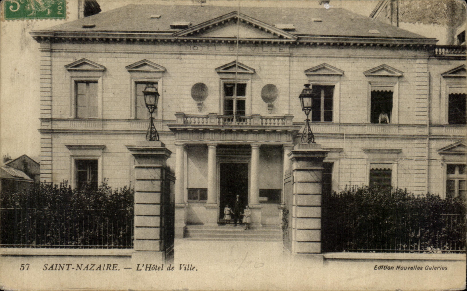 CPA Saint Nazaire L Hotel de Ville 