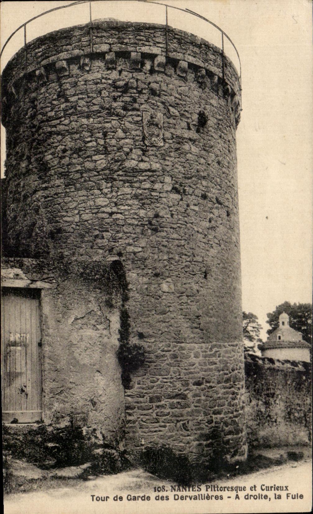 CPA Nantes Pittoresque et Curieux Tour de Garde des Dervallieres 