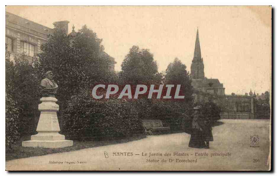 CPA Nantes Le Jardin des Plantes Entree principale Stratue du D Ecorchard