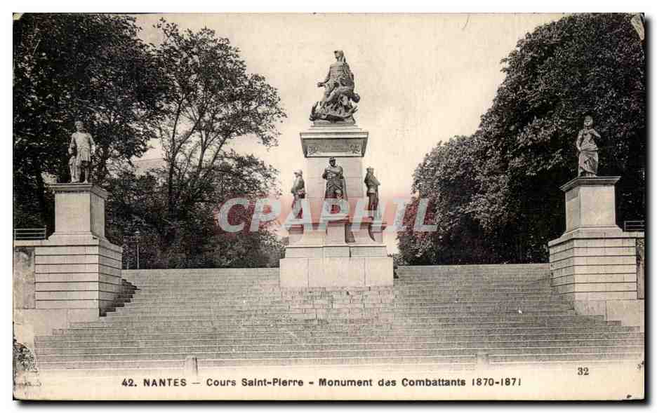CPA Nantes Cours Saint Pierre Monument des Combattants 1870 1871