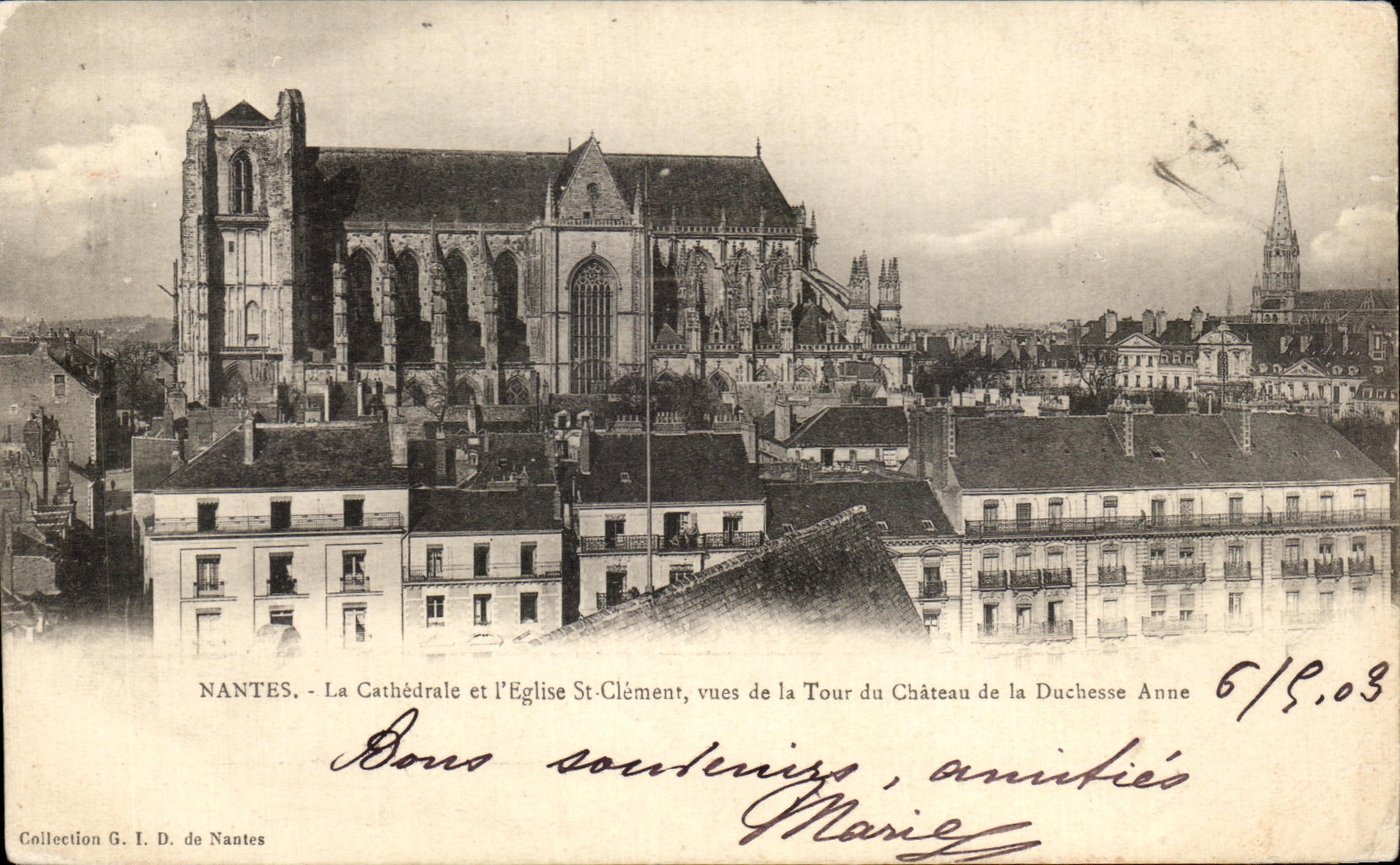 CPA Nantes La Cathedrale et l Eglise St Clement vues de la Tour du Chateau de la Duchesse Anne