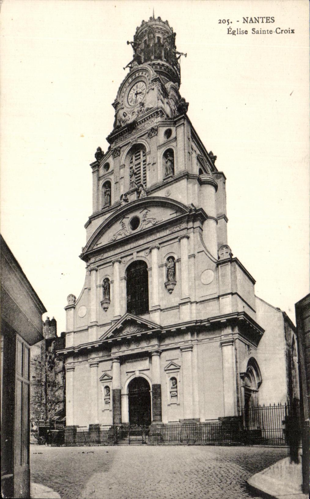 CPA Nantes Eglise Sainte Croix