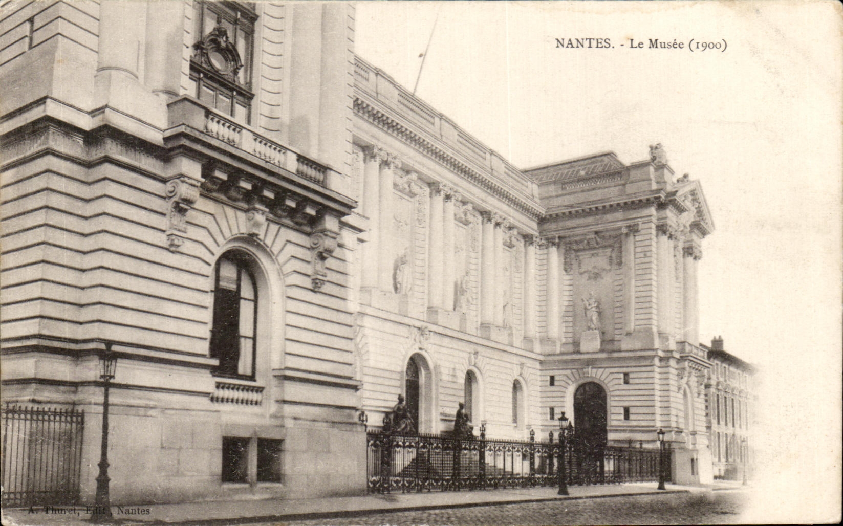 CPA Nantes Le musee (1900)