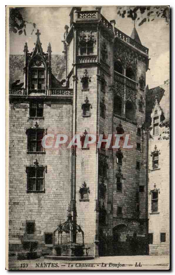 CPA Nantes Le Chateau Le Donjon