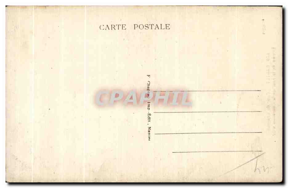 CPA Nantes Cour du Chateau Entree de la Tour de la Couronne d or — Verso