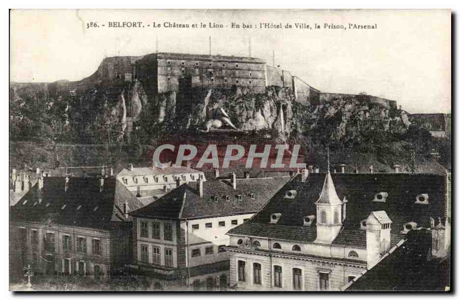 CPA Belfort Le Chateau Le Chateau et le Lion En Bas