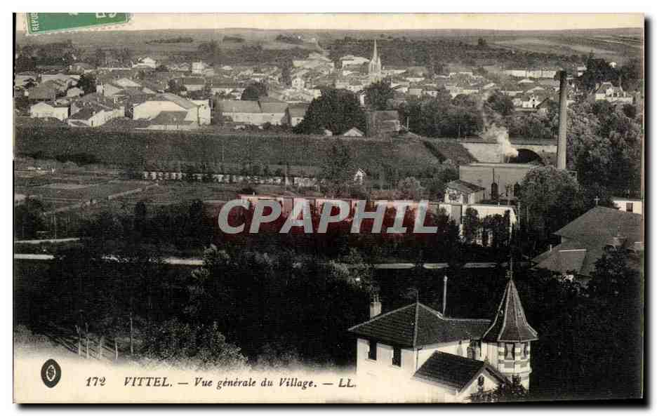 CPA Vittel Vue generale du Village