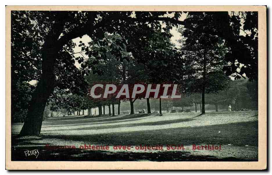 CPA Paris Bords du bois de Boulogne