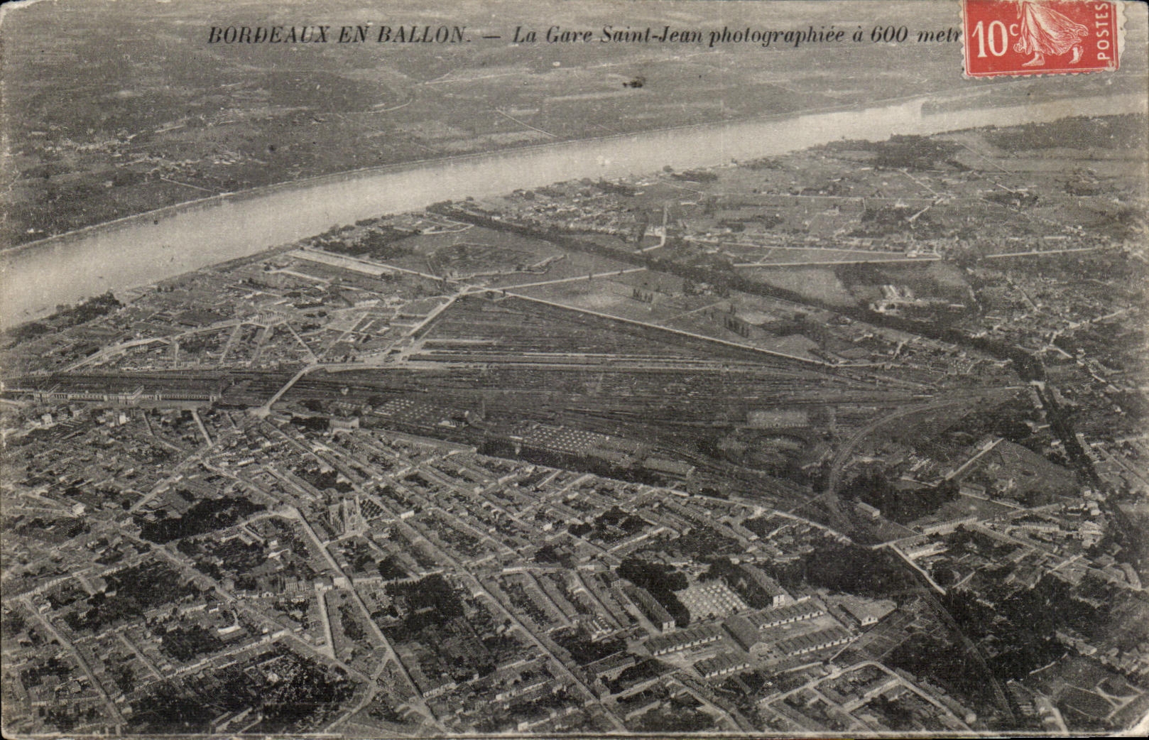 Bordeaux en Ballon — La Gare Saint-Jean photographiée à 600 mètres — éditeur non visible