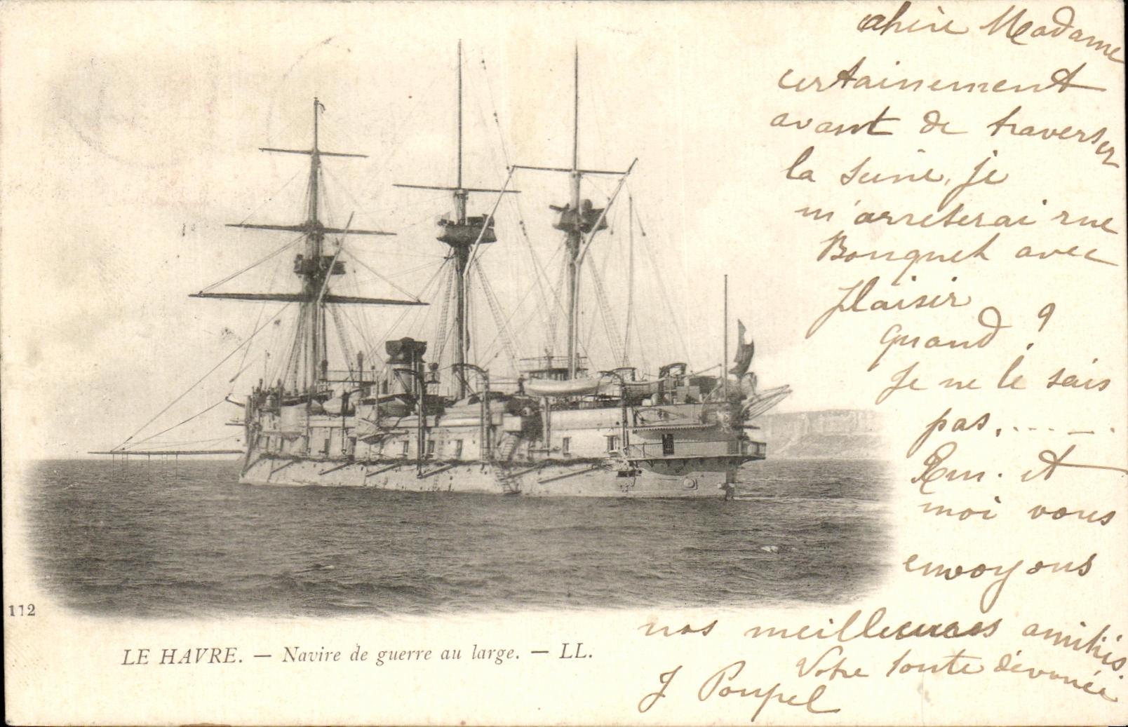CPA Le Havre Navire de Guerre au Large Bateau