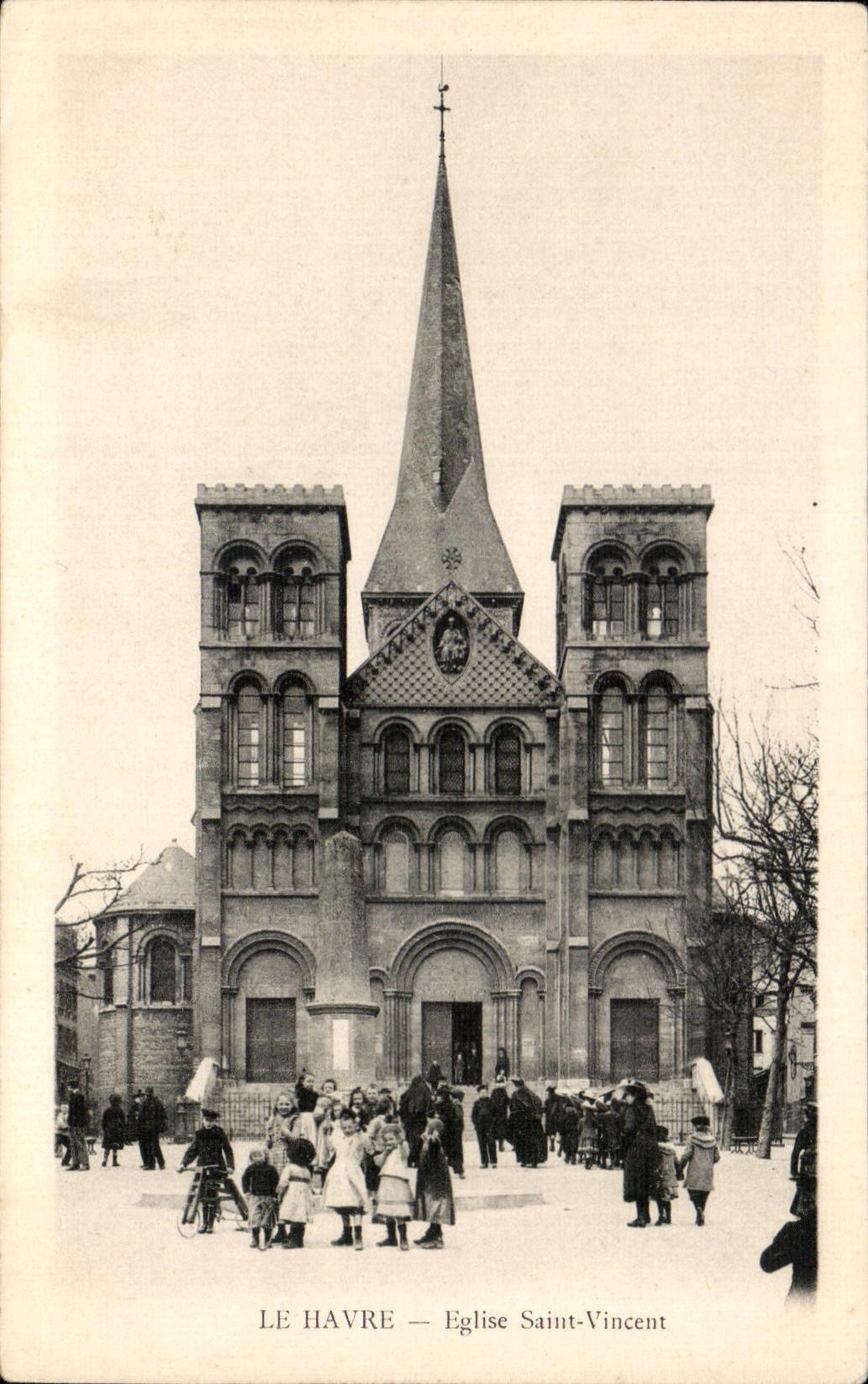 CPA Le Havre L Eglise Saint Vincent Enfants