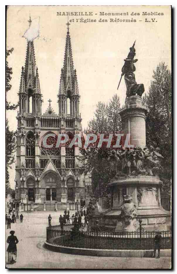 CPA Marseille Monument des Mobiles et l Eglise des Reformes