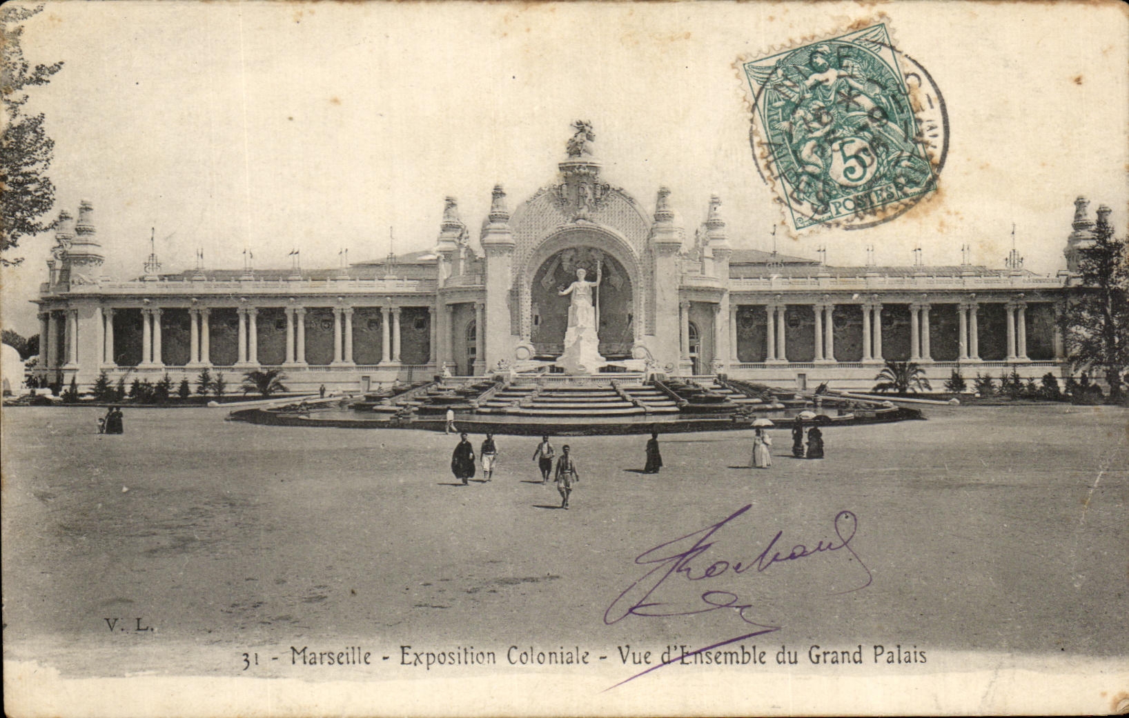 CPA Marseille Exposition Coloniale Vue d ensemble du grand Palais 