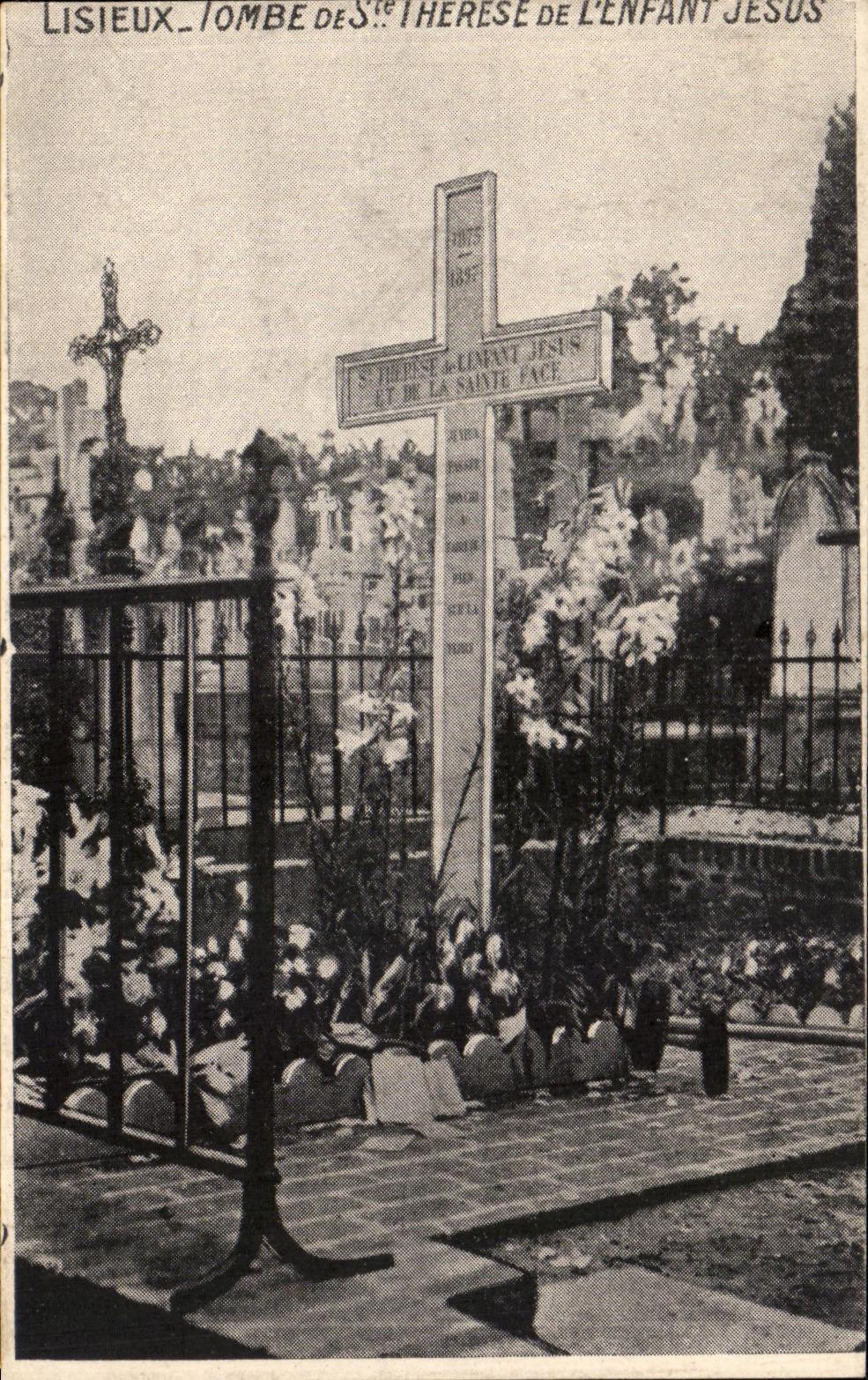 Lisieux — Tombe de Sainte Thérèse de l'Enfant Jésus — Éditions Paris du Nord