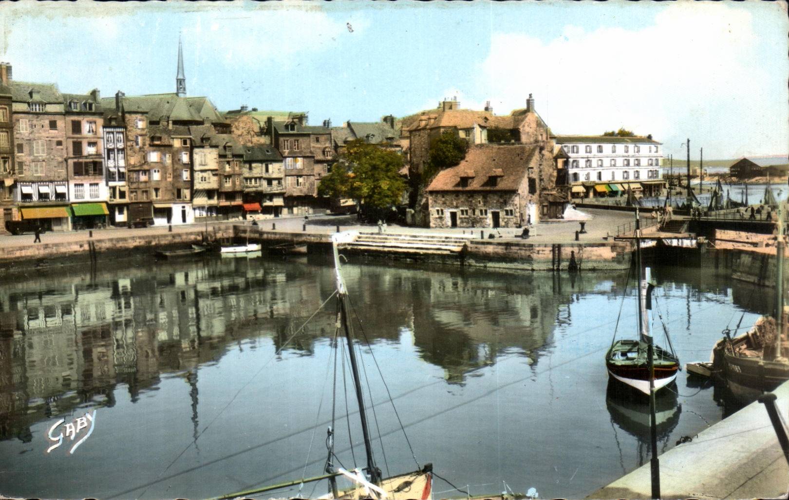 Honfleur — Le Vieux Bassin et la Lieutenancé — Éditions Gaby