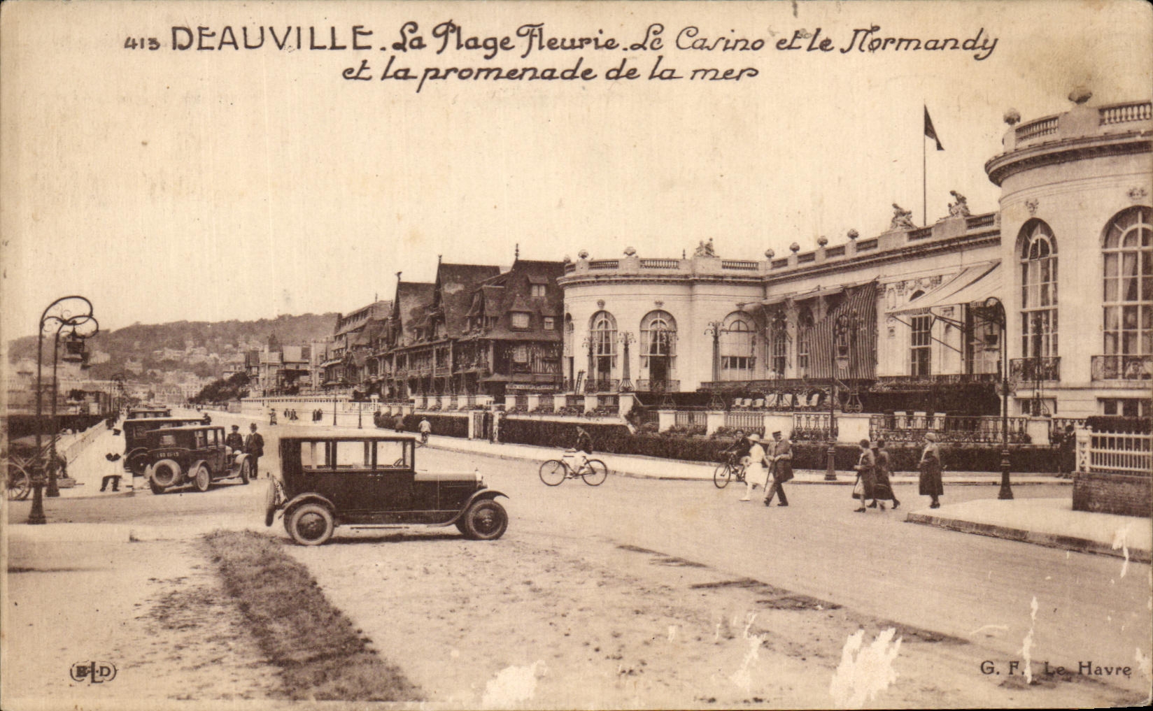 CPA Deauville La Plage Fleurie Le Casino et le Normandy et la promenade de la mer