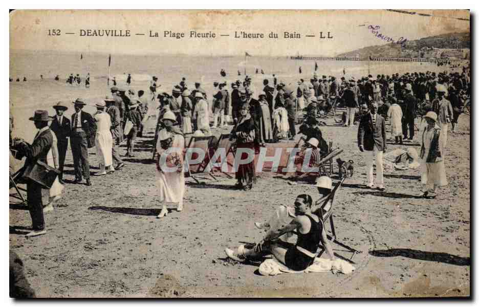 CPA Deauville La Plage Fleurie L heure du Bain
