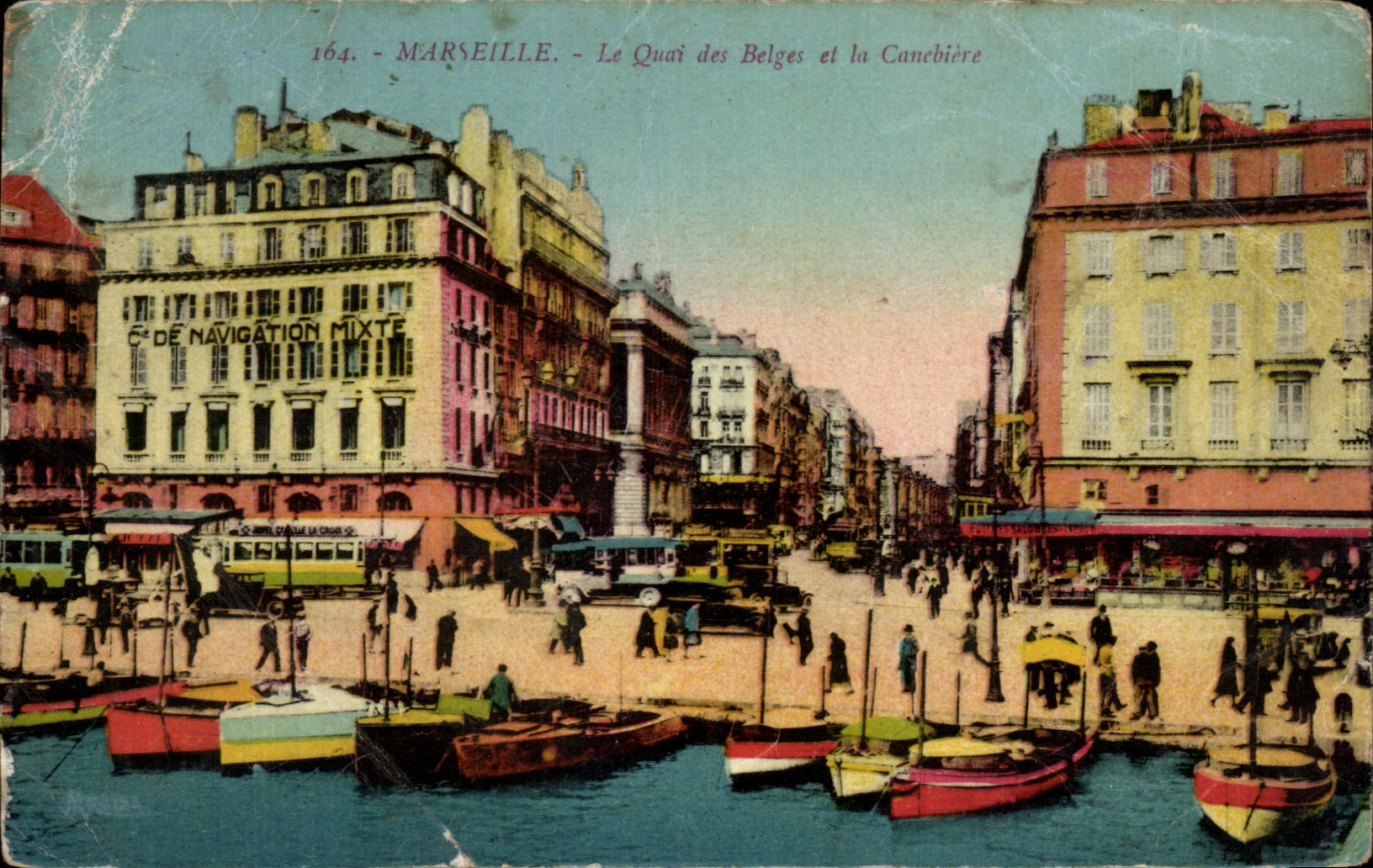 CPA Marseille Le Quai des Belges et le Canebiere Bateaux
