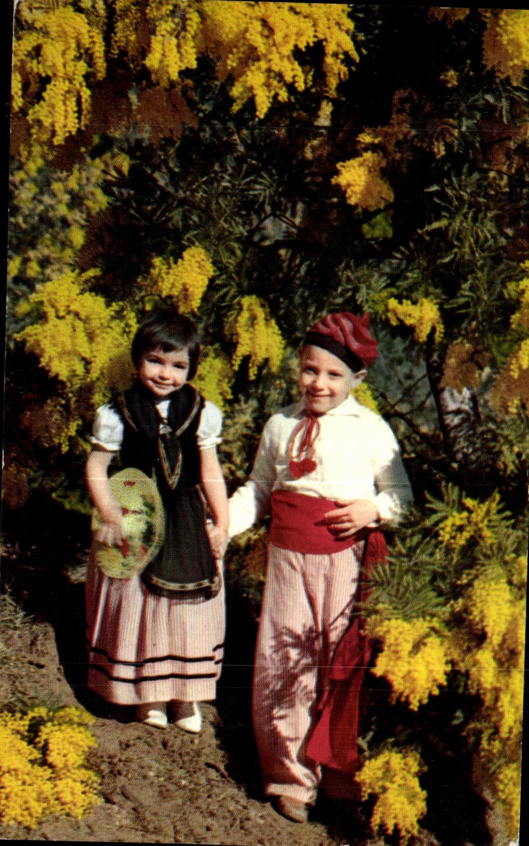 CPA Cote D Azur Enfants en Costumes Nigois