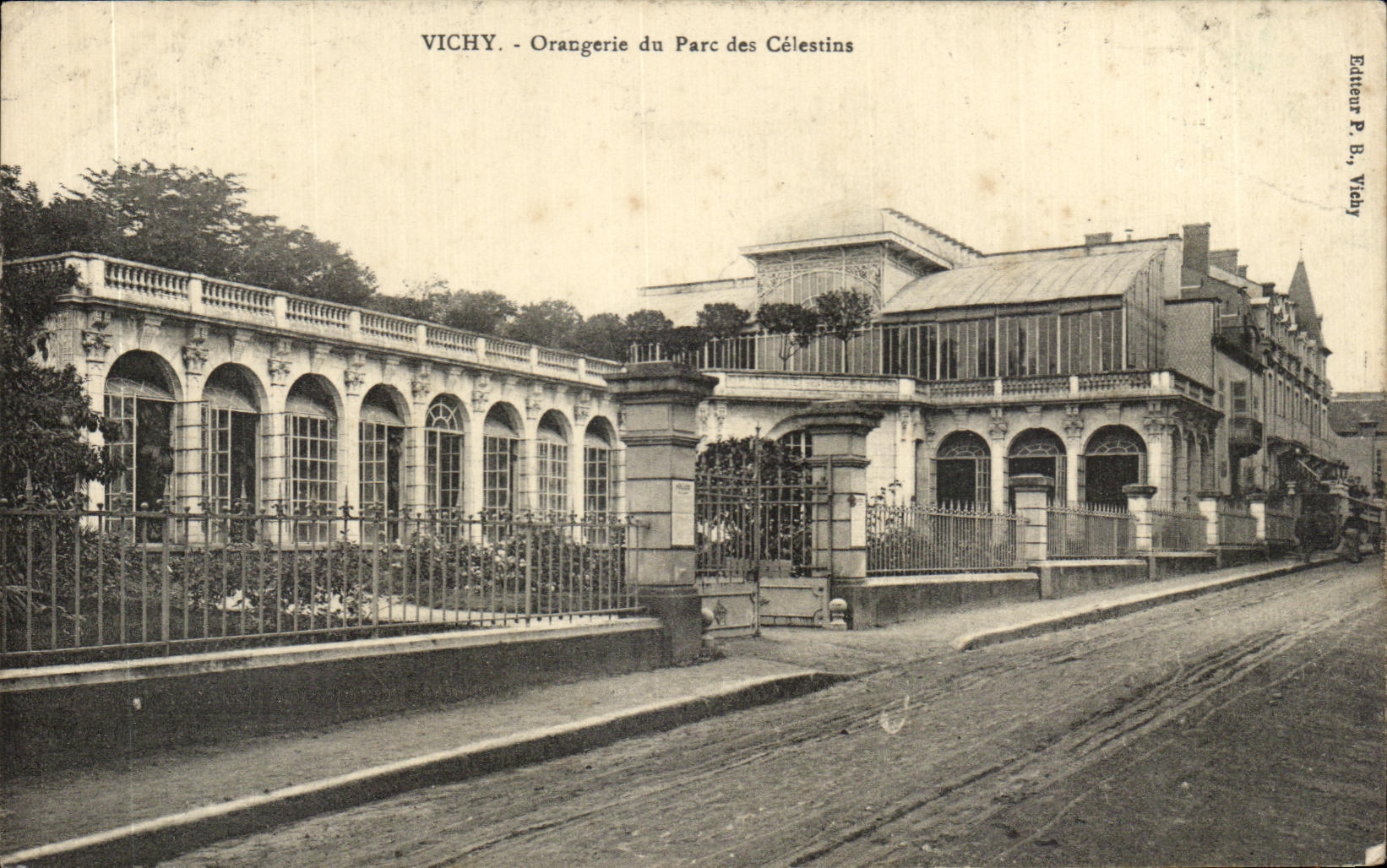 CPA Vichy Orangerie du Parc des Celestins
