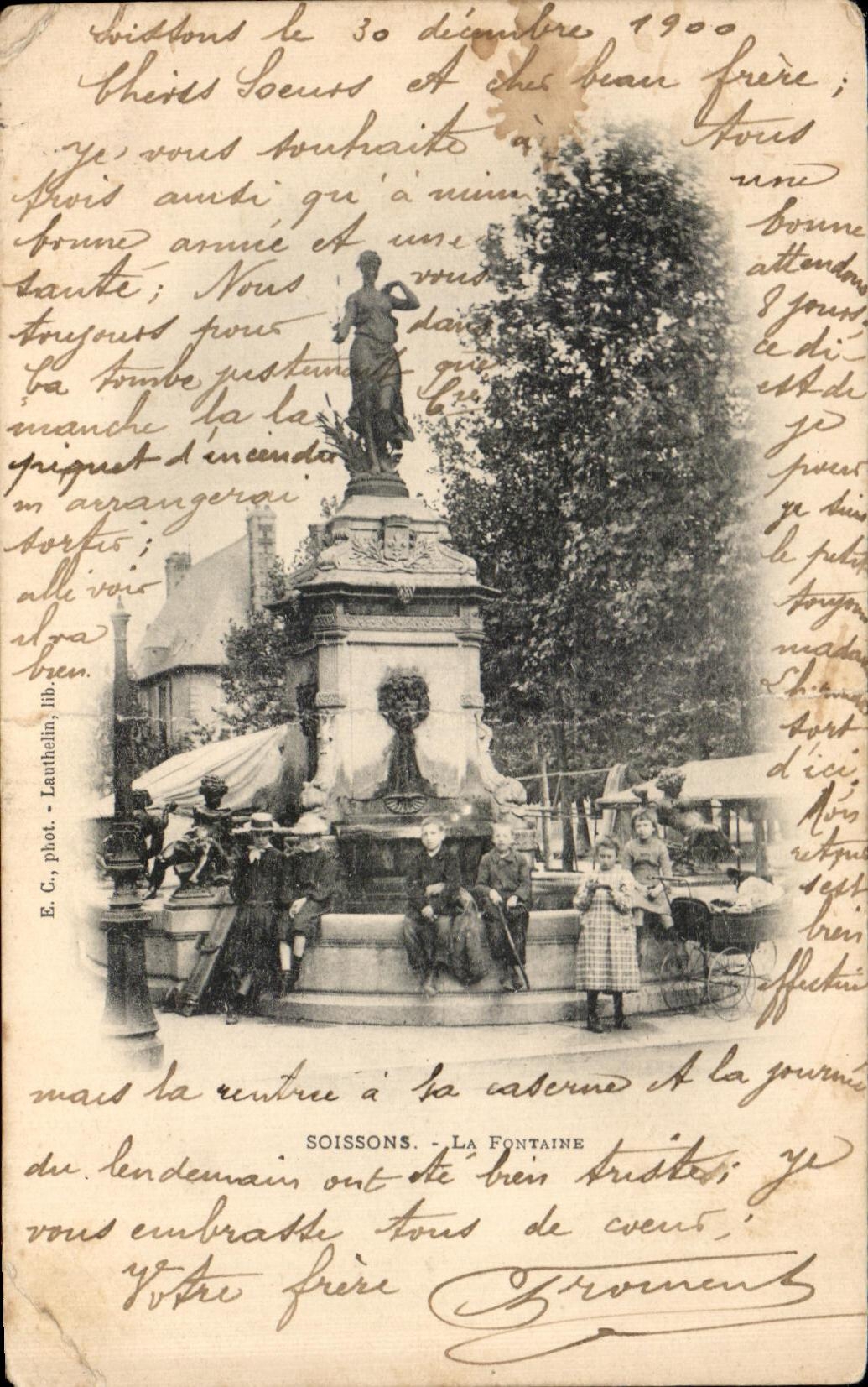 CPA Soissons La Fortaine Enfants