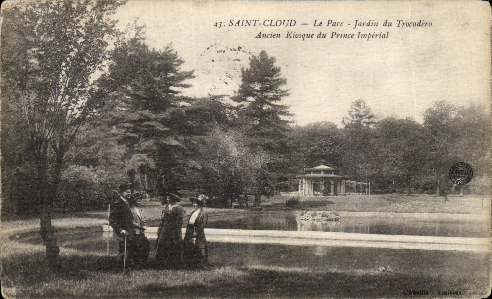 CPA Saint Cloud Le Parc Jardin du Trocadero Ancien Kiosque du Prince Imperial