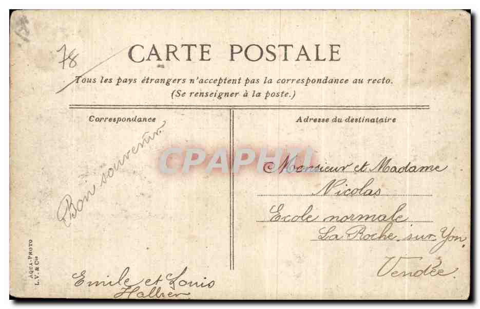CPA Saint Germain en Laye La Cour du College Enfants — Verso