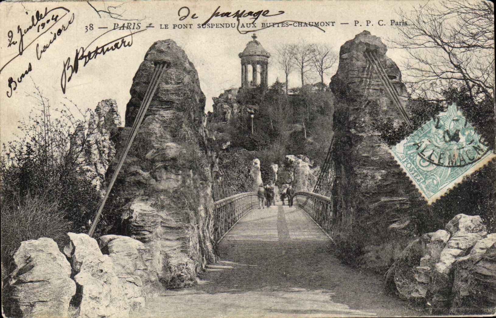 CPA Paris Le Pont Suspendu Aux Buttes Chaumont