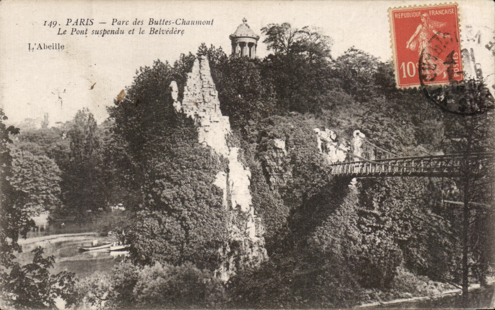 CPA Paris Parc des Buttes Chaumont Le Pont suspendu et le Belevedere