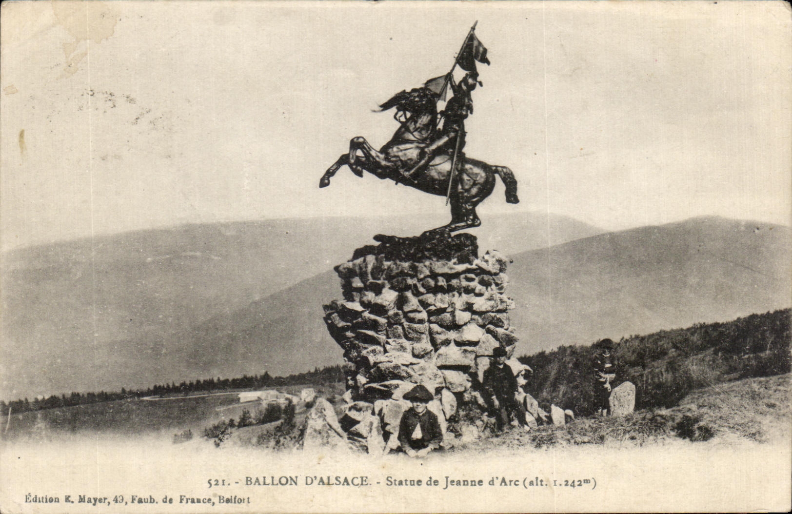 Ballon d'Alsace — Statue de Jeanne d'Arc (alt. 1.242m) — Édition E. Mayer, 43, Faub. de France, Belfort