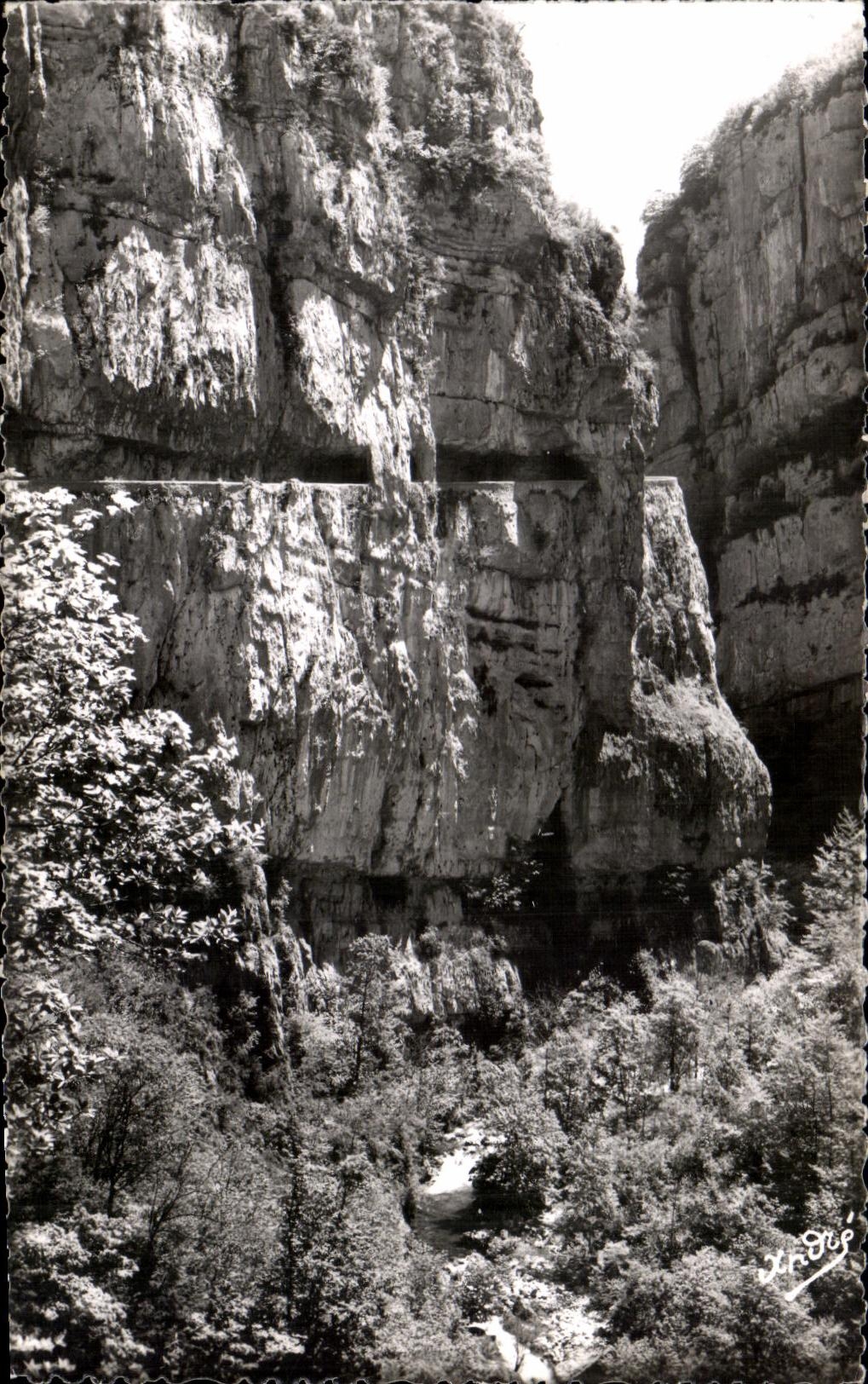 CPSM Les Belles Alpes Francaises Le Vercors Route des Grands Goulets