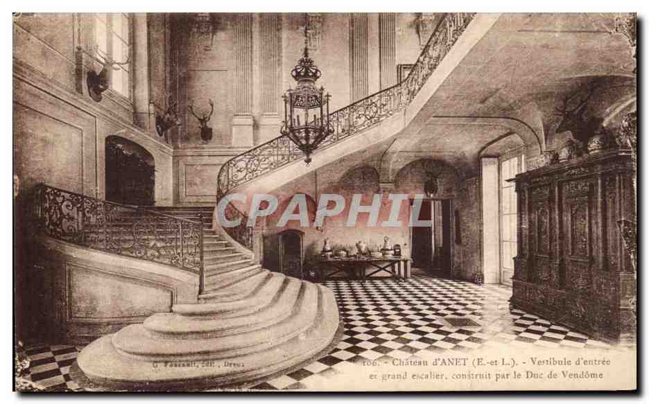 CPA Chateau d Anet Vestibule d entree et grand escalier construit par le Duc de Vendome 