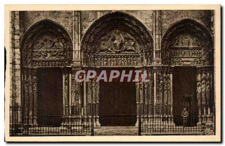 CPA Chartres La Cathedrale Le Grand Portail
