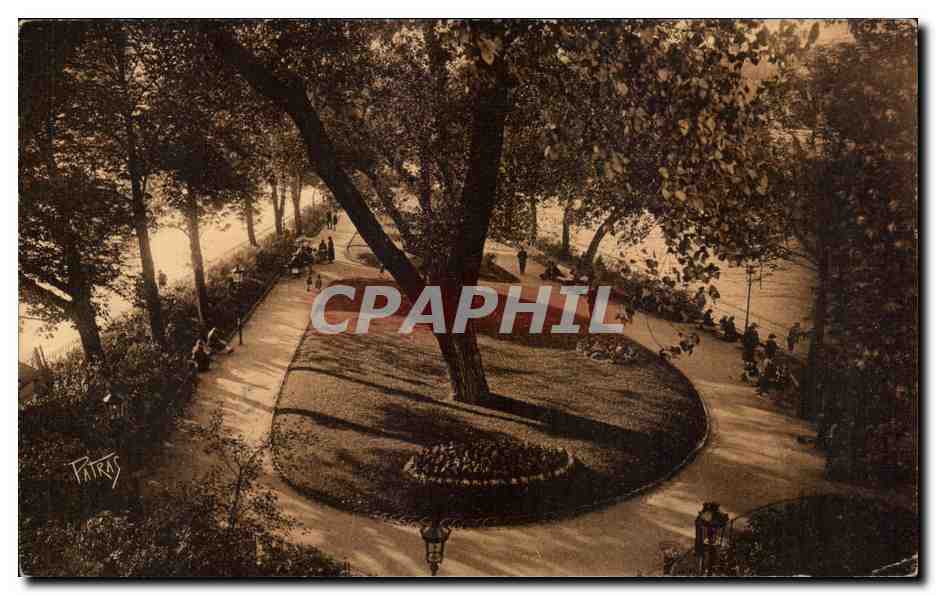 CPA Paris Square du Vert Galant