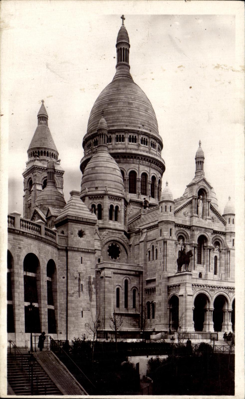 CPA Notre Beau Paris Sacre Coeur
