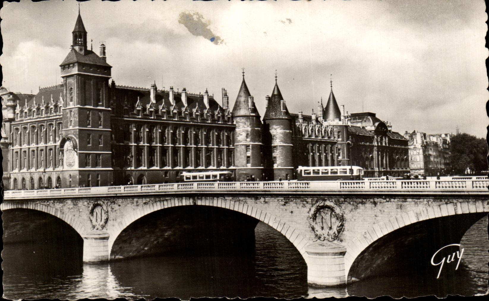 CPA Paris Palais de Justice et la Conciergerie