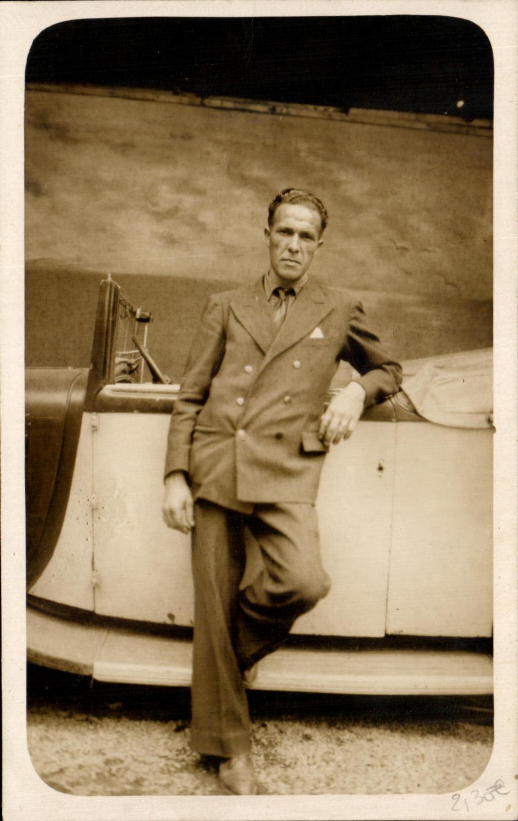 CARTE PHOTO Homme en voiture Folklore automobile