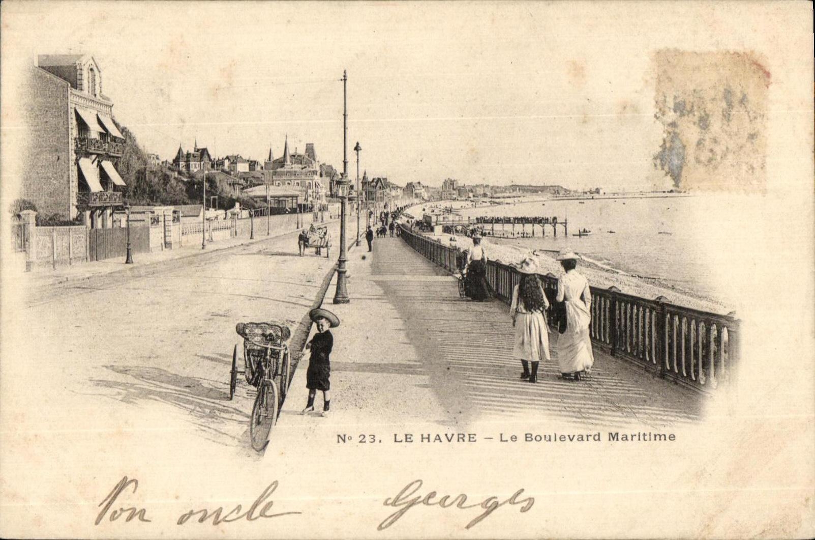 CPA Le Havre Le Boulevard Maritime Velo cycle Bike Enfant