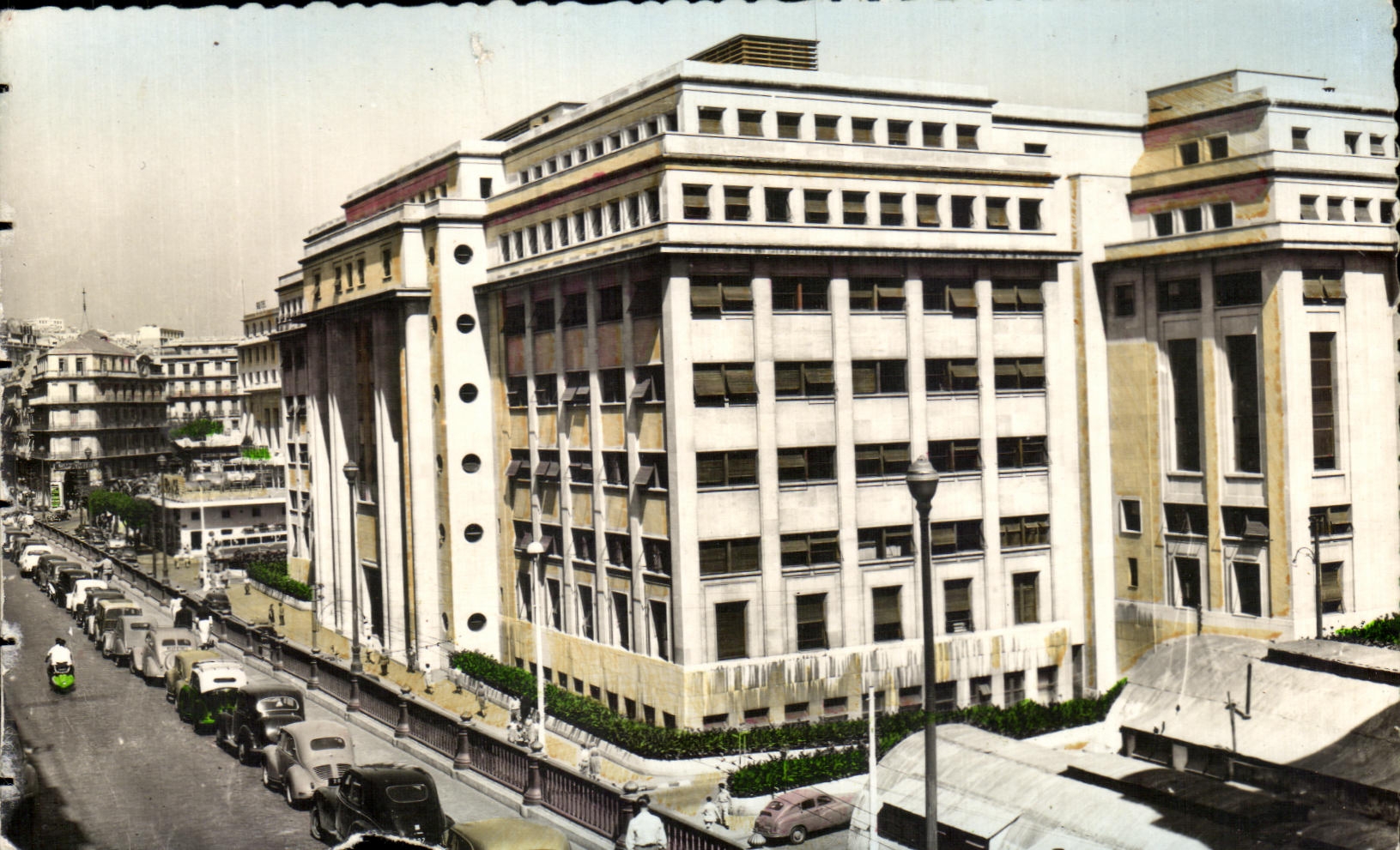 CPA Alger Boulevard Bugeaud Nouvelle Mairie
