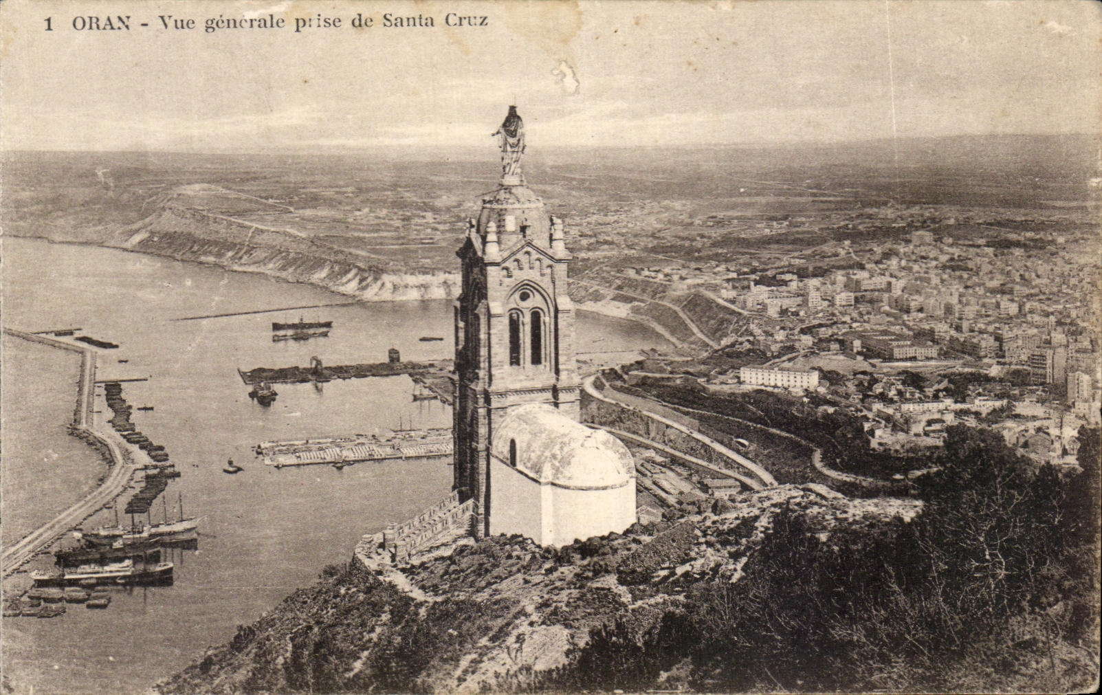 CPA Oran Vue generale prise de Santa Cruz