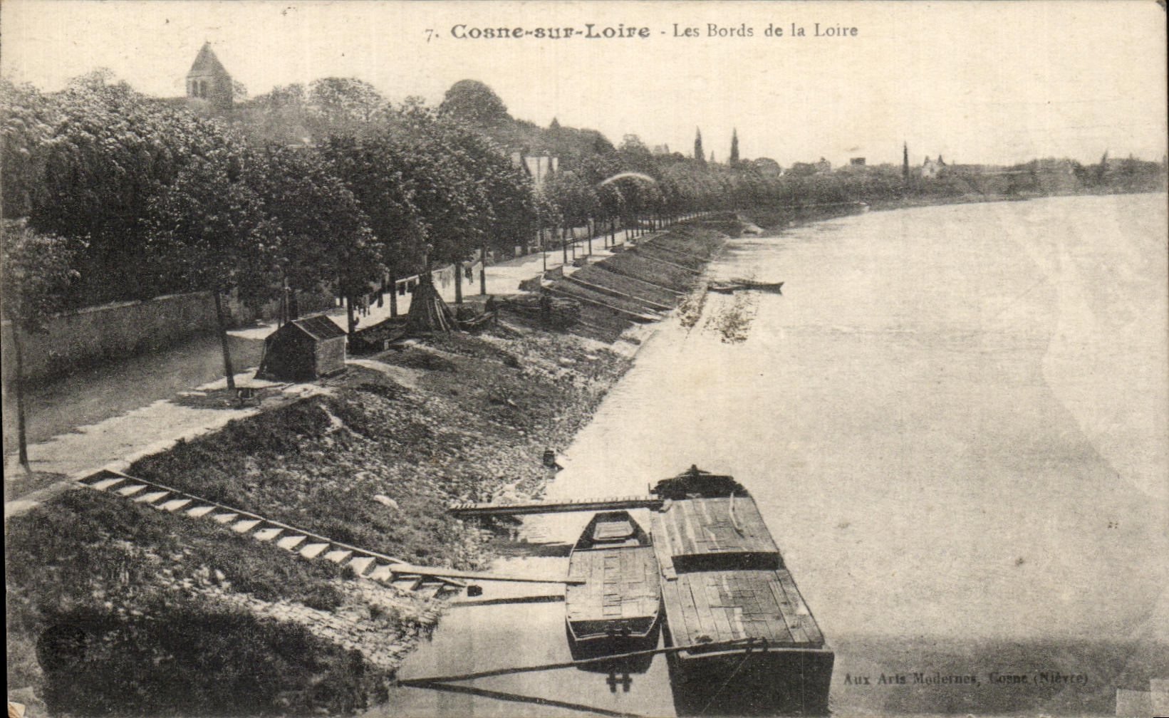 Cosne-sur-Loire — Les Bords de la Loire — Aux Arts Modernes, Cosne (Nièvre)